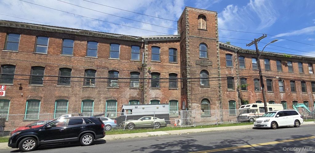 23 Saw Mill River Road, Yonkers, NY 10701 — photo 2