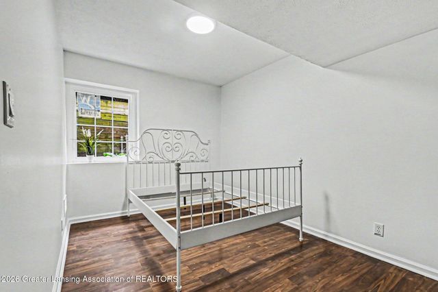 535 Glenmoor Road 1a, East Lansing, MI 48823