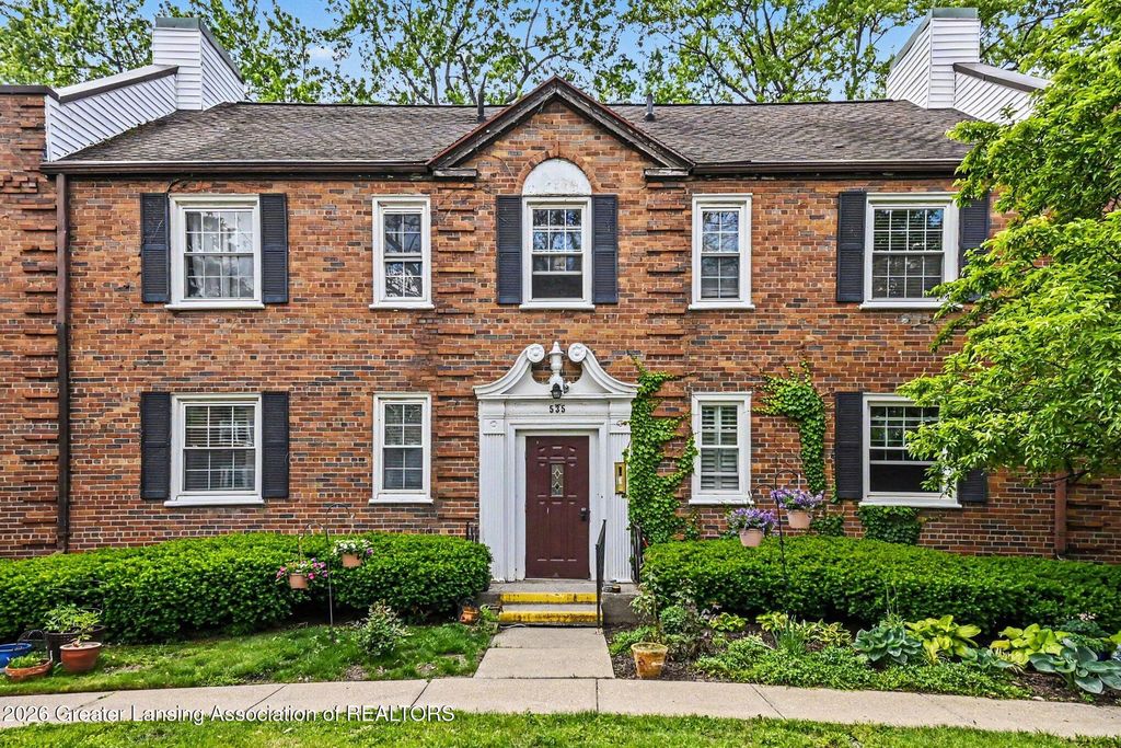 535 Glenmoor Road 1a, East Lansing, MI 48823