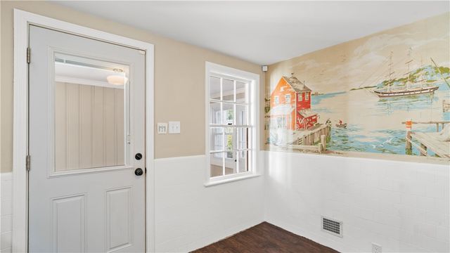 123 Brunswick Drive, Warwick, RI 02886