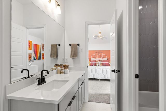 2110 Villa Flora Lane, Friendswood, TX 77546