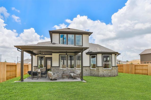 2110 Villa Flora Lane, Friendswood, TX 77546