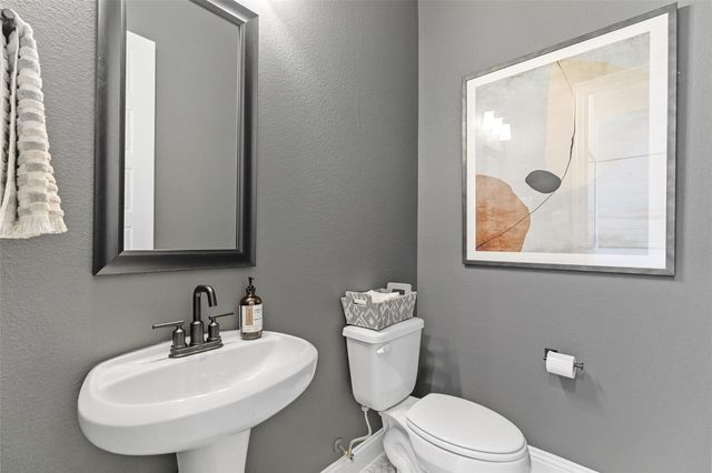 2110 Villa Flora Lane, Friendswood, TX 77546