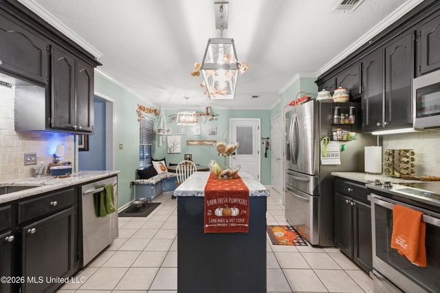125 Dove Hollow, Petal, MS 39465