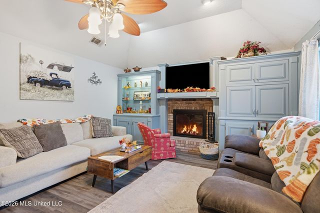 125 Dove Hollow, Petal, MS 39465