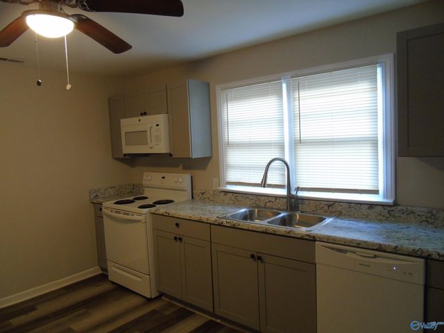 1423 Stevens Avenue NE, Huntsville, AL 35801
