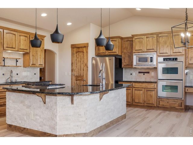 7042 Ruidoso Dr, Windsor, CO 80550