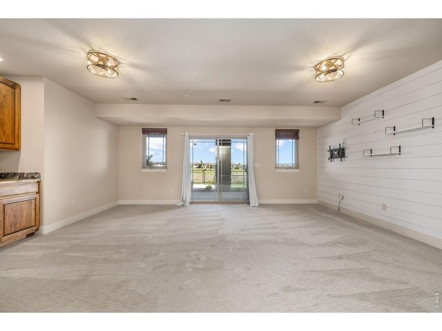 7042 Ruidoso Dr, Windsor, CO 80550