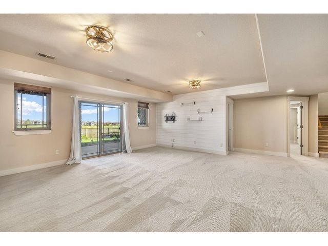 7042 Ruidoso Dr, Windsor, CO 80550