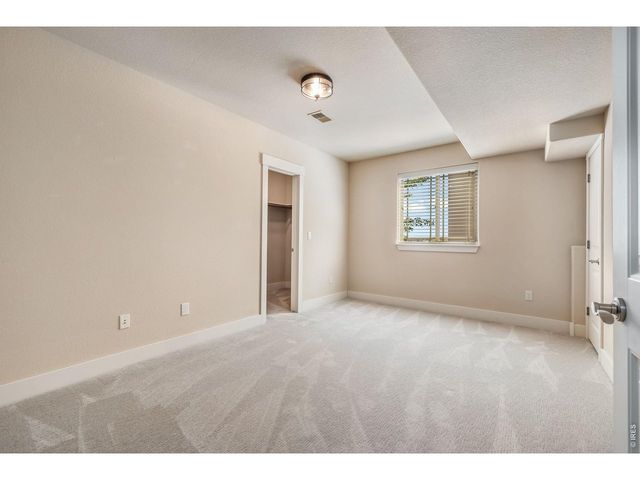 7042 Ruidoso Dr, Windsor, CO 80550