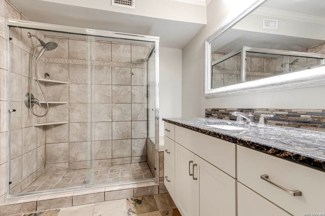 13130 Blanco Rd Apt 1505, San Antonio, TX 78216