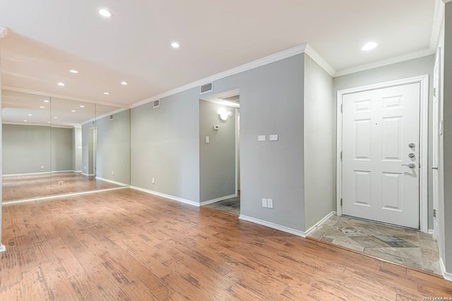 13130 Blanco Rd Apt 1505, San Antonio, TX 78216