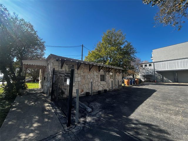 5508 Clay Ave A, Austin, TX 78756