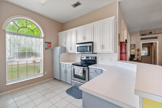 2311 Sherwood Drive, Ennis, TX 75119