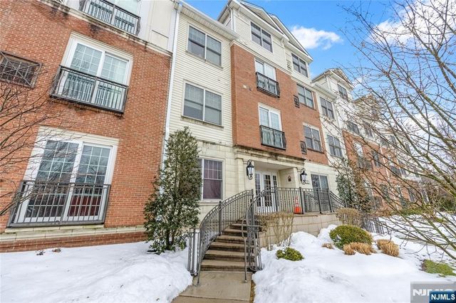 1310 The Plaza 1310, Tenafly, NJ 07670