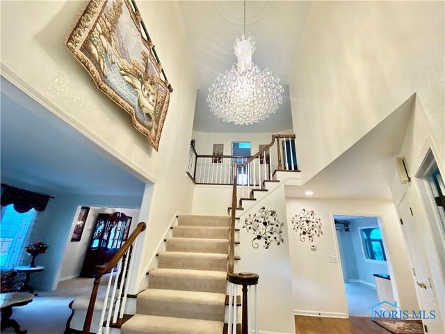 2910 Tracewood Drive, Toledo, OH 43617