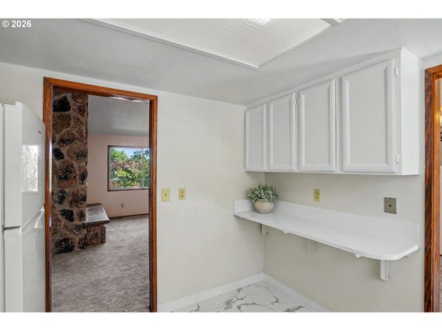 3615 EDWARD Dr Se, Salem, OR 97302