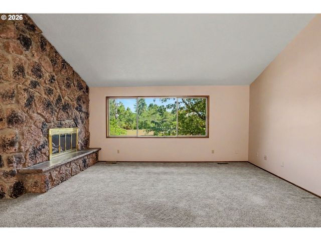 3615 EDWARD Dr Se, Salem, OR 97302
