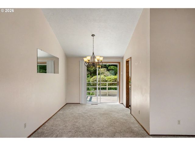 3615 EDWARD Dr Se, Salem, OR 97302