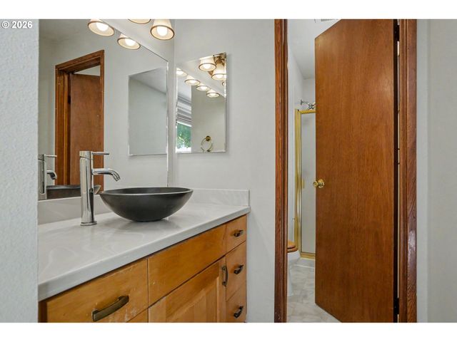 3615 EDWARD Dr Se, Salem, OR 97302