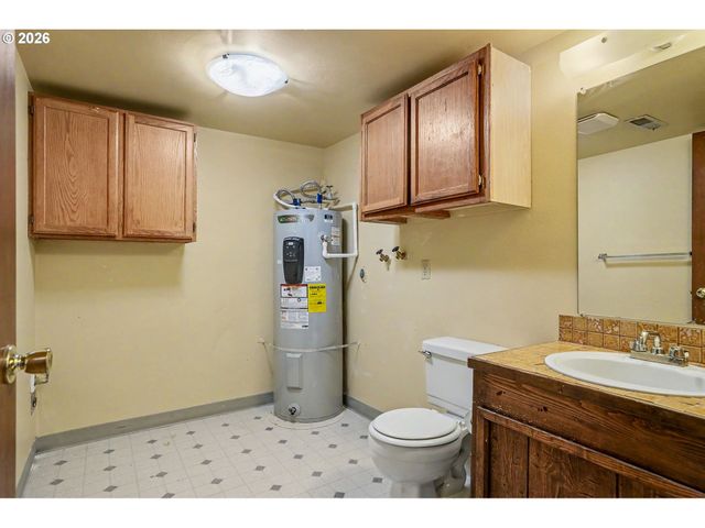 3615 EDWARD Dr Se, Salem, OR 97302