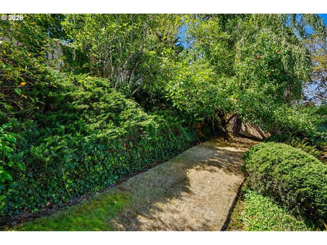 3615 EDWARD Dr Se, Salem, OR 97302