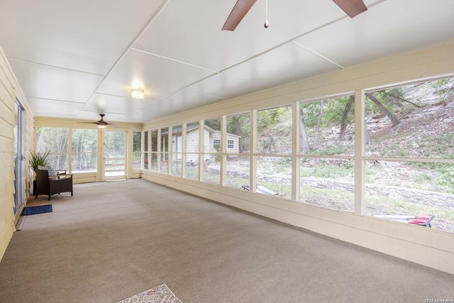 2985 Highway 39, Hunt, TX 78024