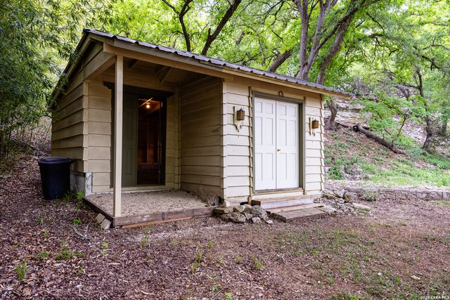 2985 Highway 39, Hunt, TX 78024