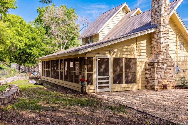 2985 Highway 39, Hunt, TX 78024