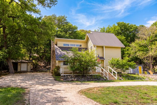 2985 Highway 39, Hunt, TX 78024