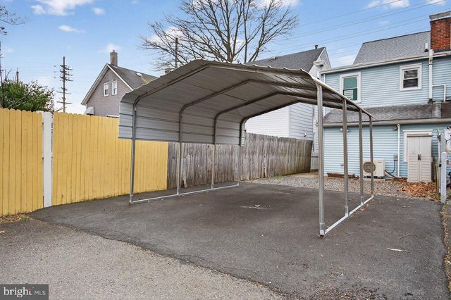 123 MONMOUTH ST, Hightstown, NJ 08520