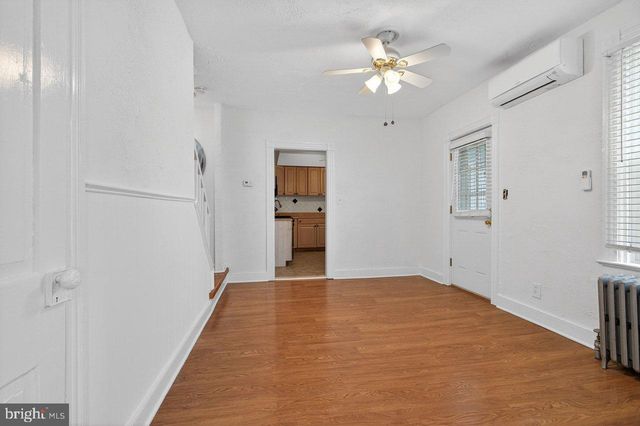 123 MONMOUTH ST, Hightstown, NJ 08520