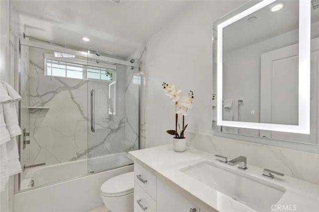 186 Gallery Way, Tustin, CA 92782