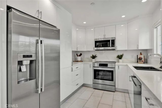 186 Gallery Way, Tustin, CA 92782