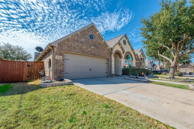 10214 Carolyndale Drive, Richmond, TX 77407