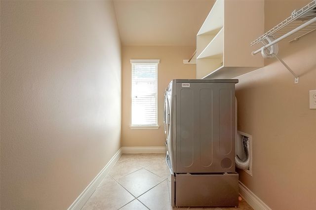 10214 Carolyndale Drive, Richmond, TX 77407