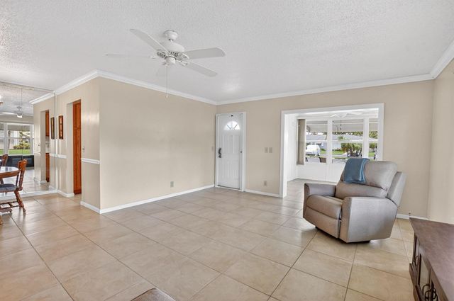 920 South Drive A, Delray Beach, FL 33445