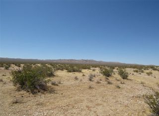0 0446-032-28-0000, Lucerne Valley, CA 92356