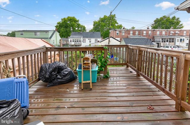 832 4TH AVE, Bristol, PA 19007