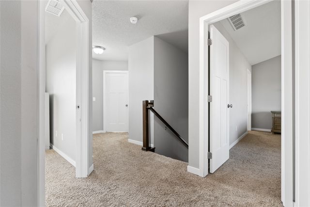 221 NE Avondale Court, Ankeny, IA 50021