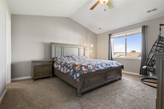 221 NE Avondale Court, Ankeny, IA 50021