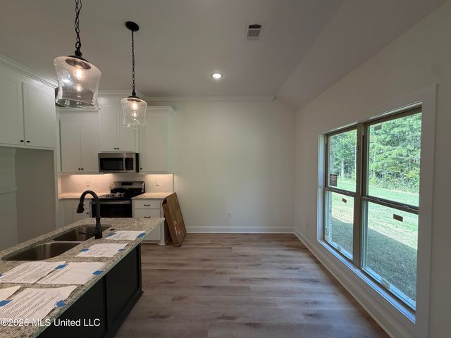 147 Stapleton Drive, Canton, MS 39046