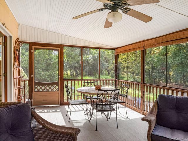 5 Elena Road, Campbell Hall, NY 10916
