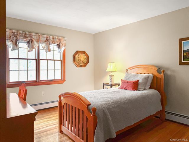 5 Elena Road, Campbell Hall, NY 10916
