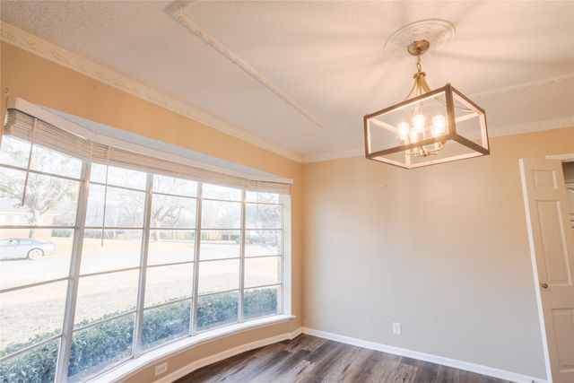 2500 Brookhaven Dr., Denison, TX 75020