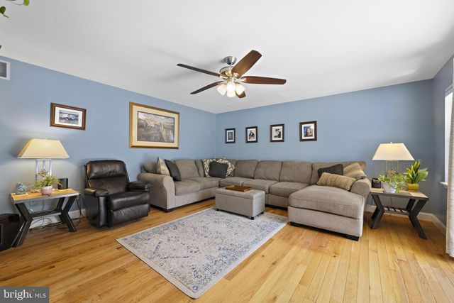 157 SQUALL ROAD, Manahawkin, NJ 08050