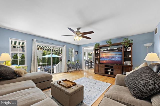 157 SQUALL ROAD, Manahawkin, NJ 08050
