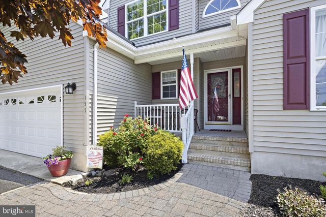 157 SQUALL ROAD, Manahawkin, NJ 08050