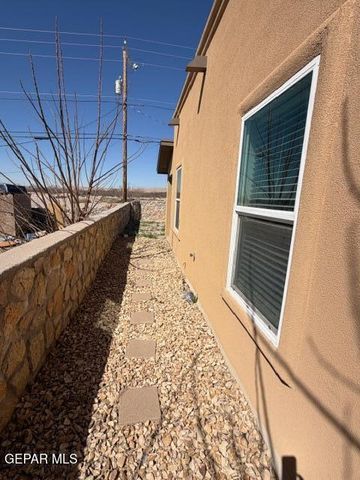 233 Atlantic Rd A, El Paso, TX 79922