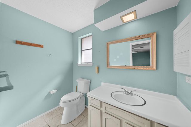 1019 Reseda Drive, Houston, TX 77062